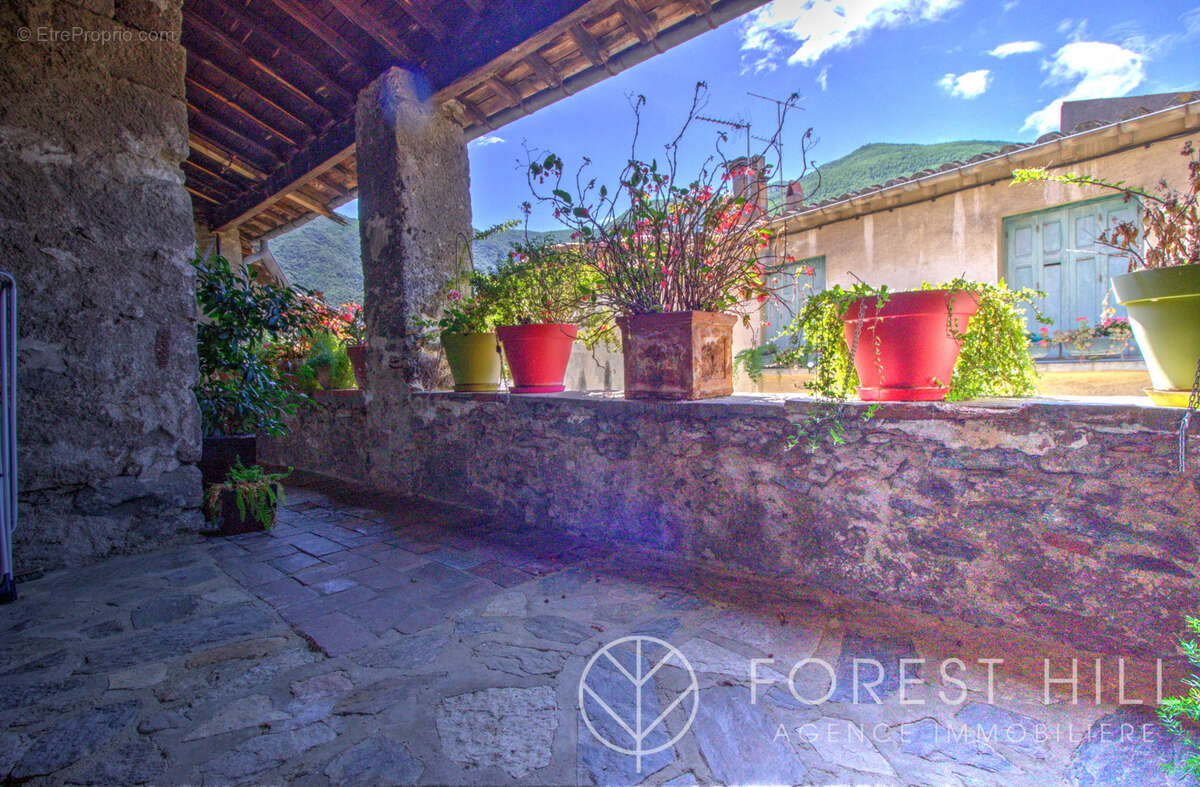 Appartement à ARLES-SUR-TECH