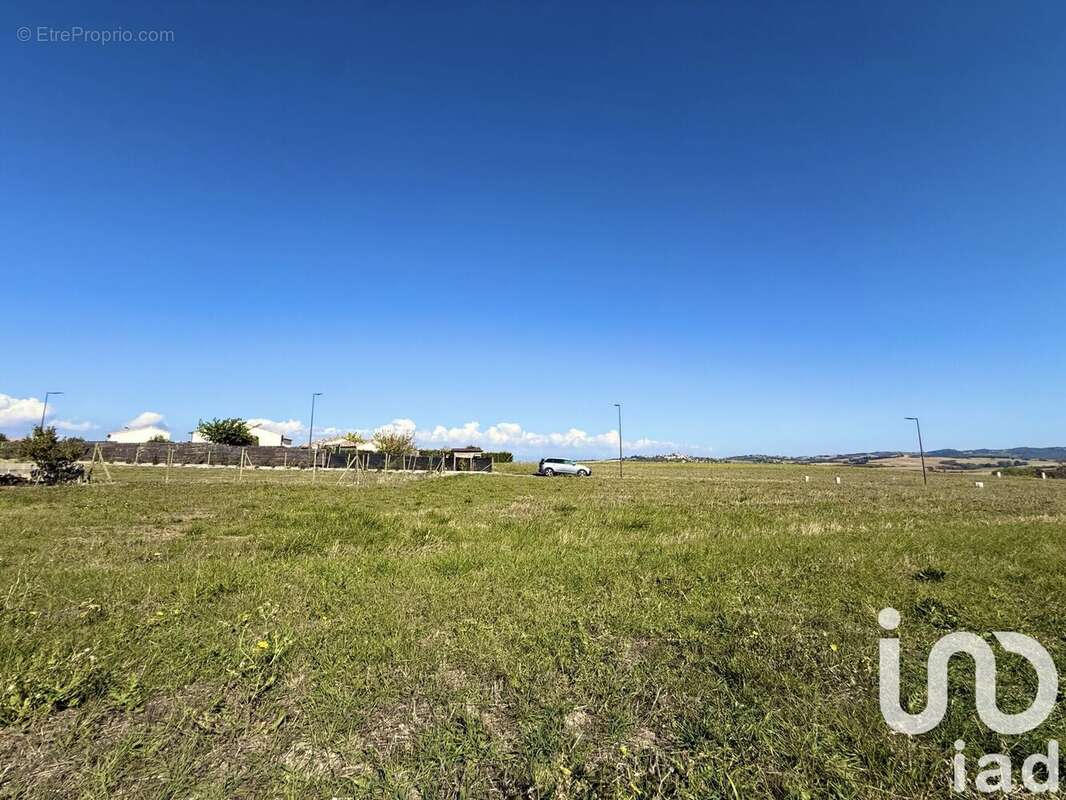 Photo 7 - Terrain à VILLENEUVE-LES-MONTREAL