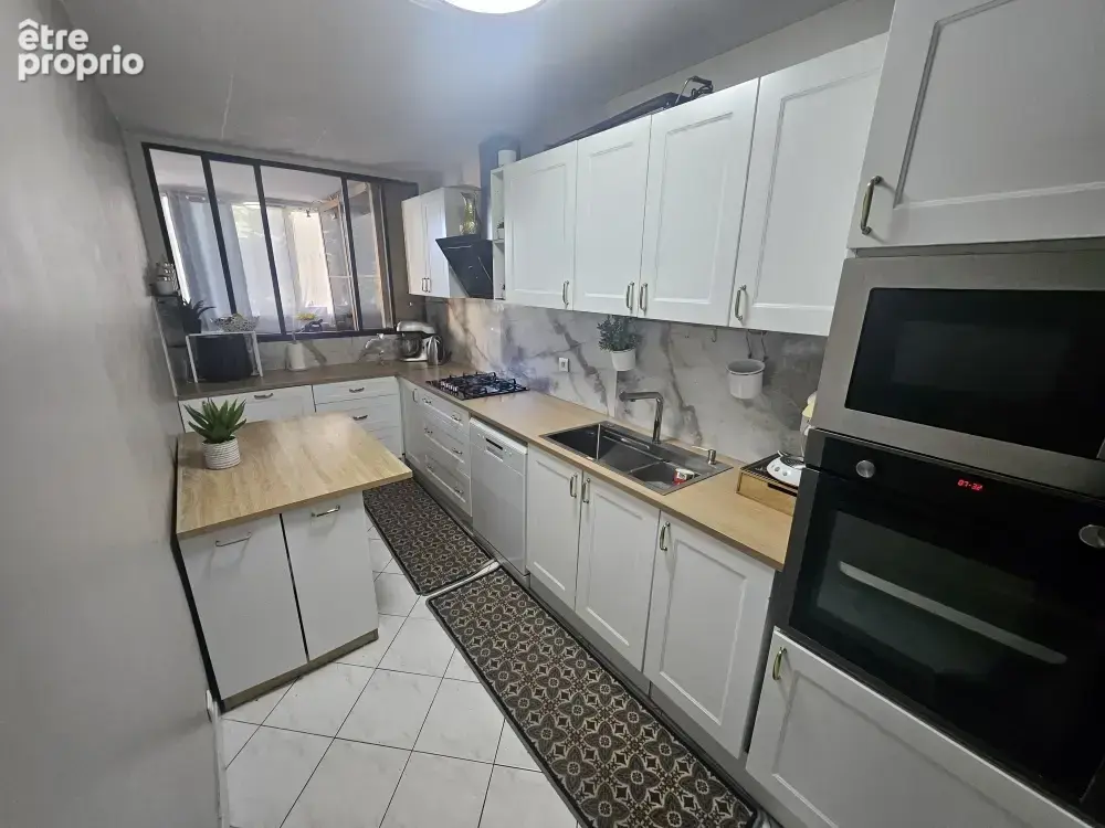 À VENDRE   Très bel appartement 4 pièces - photo 3