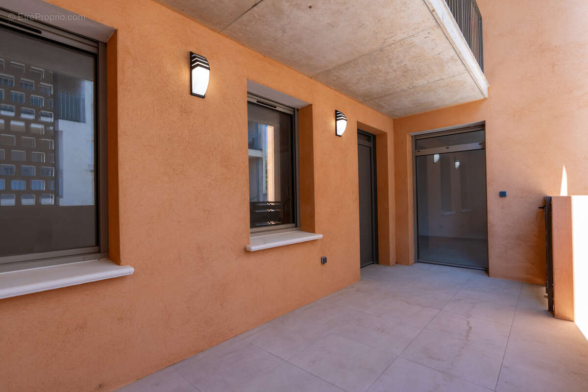 Maison à NIMES