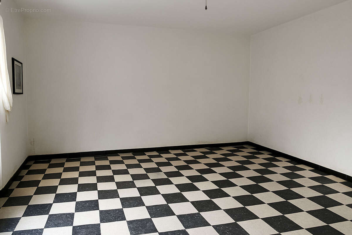 Maison à LA REDORTE