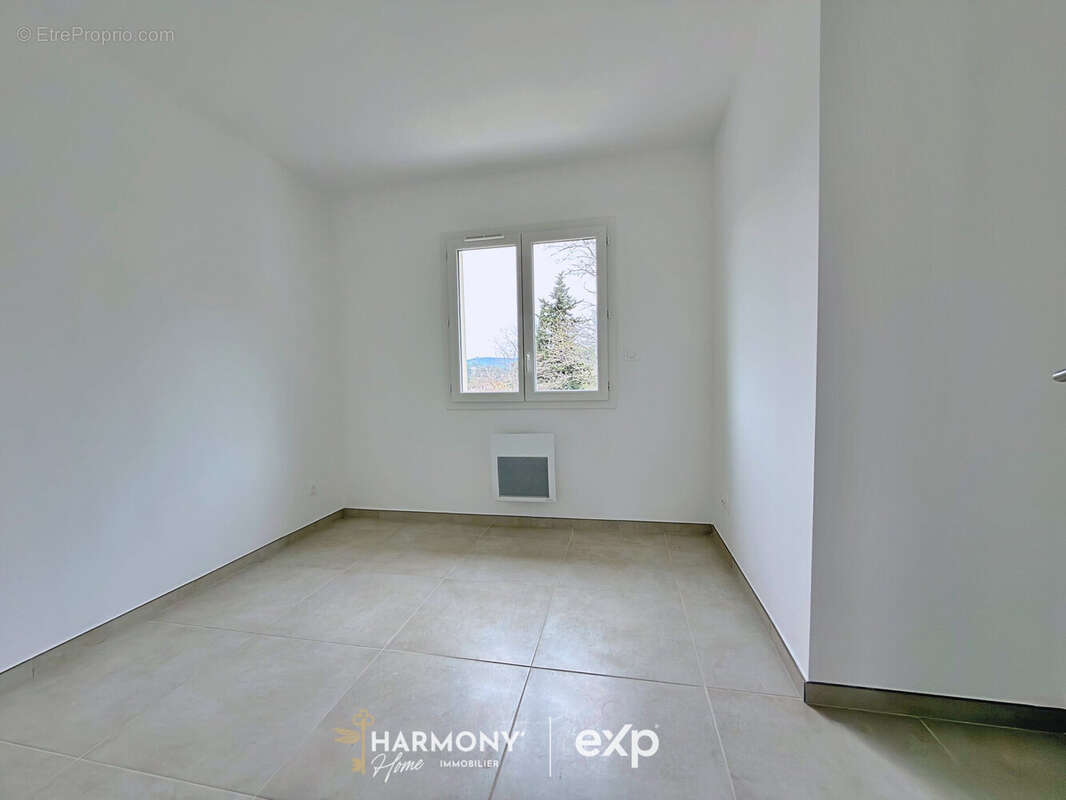 Maison à ROQUEVAIRE