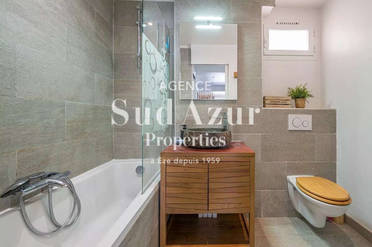 Appartement à VILLEFRANCHE-SUR-MER