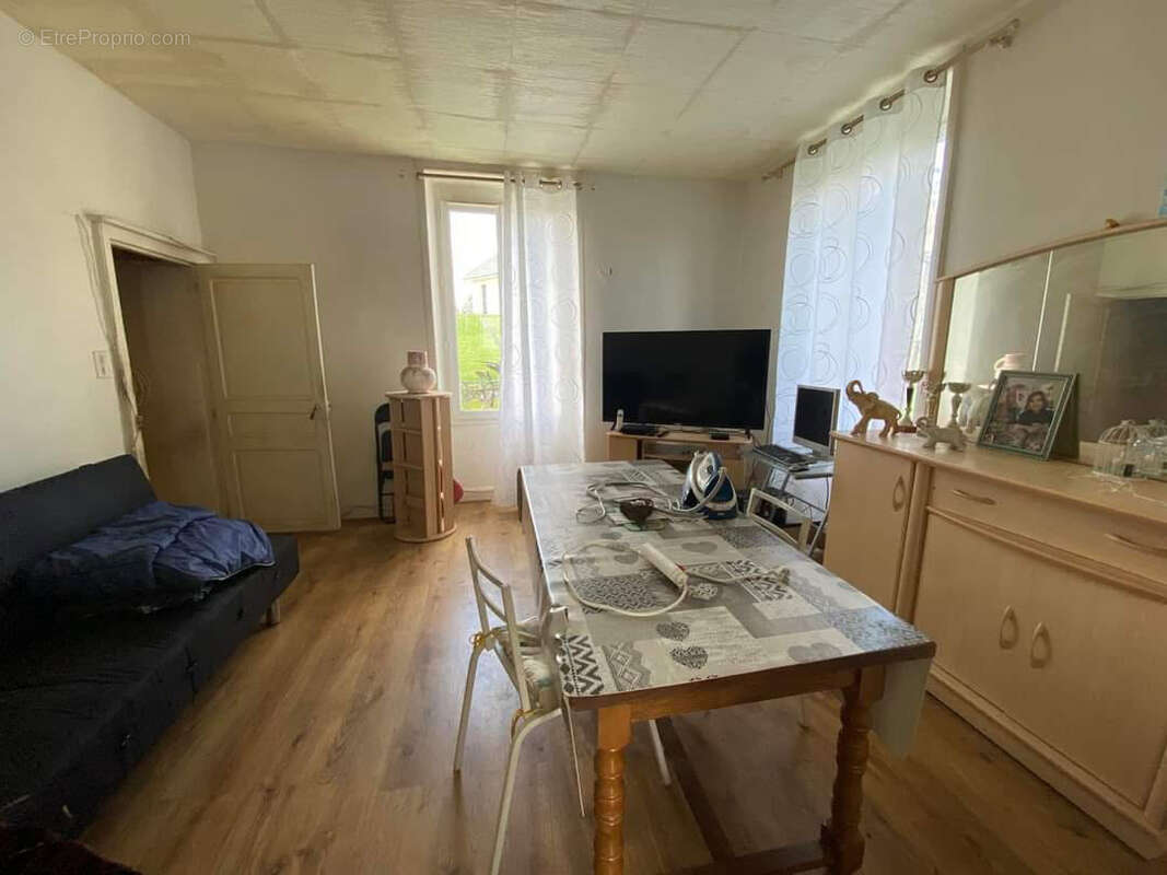 Maison à SAINTE-FEREOLE