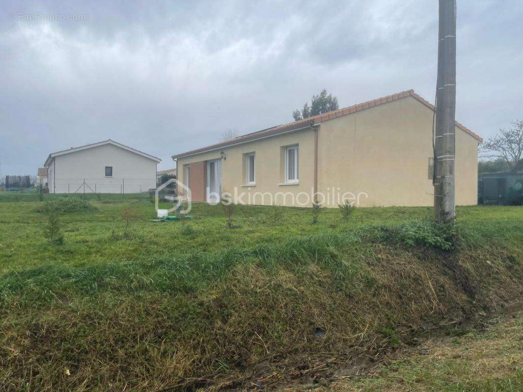 Maison à CAUMONT-SUR-GARONNE