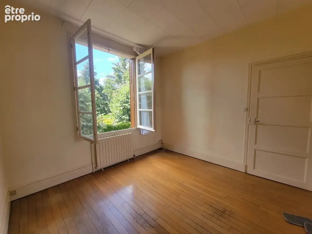 Maison familiale avec jardin et fort potentiel à 20 minutes de Nevers - photo 3