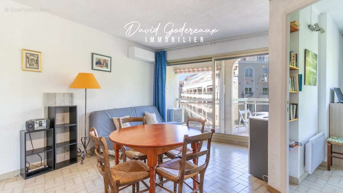 Appartement à SAINT-RAPHAEL