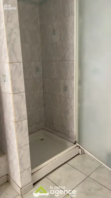 Maison 4 pièces 95 m² à vendre à Sancoins (18600) - photo 8
