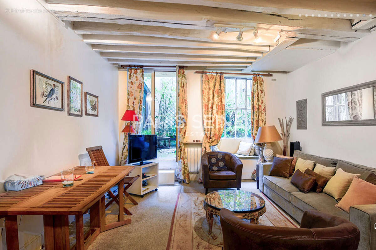 Appartement à PARIS-6E