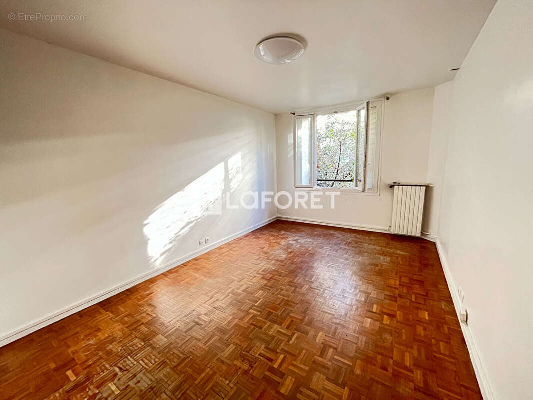 Appartement à PARIS-12E