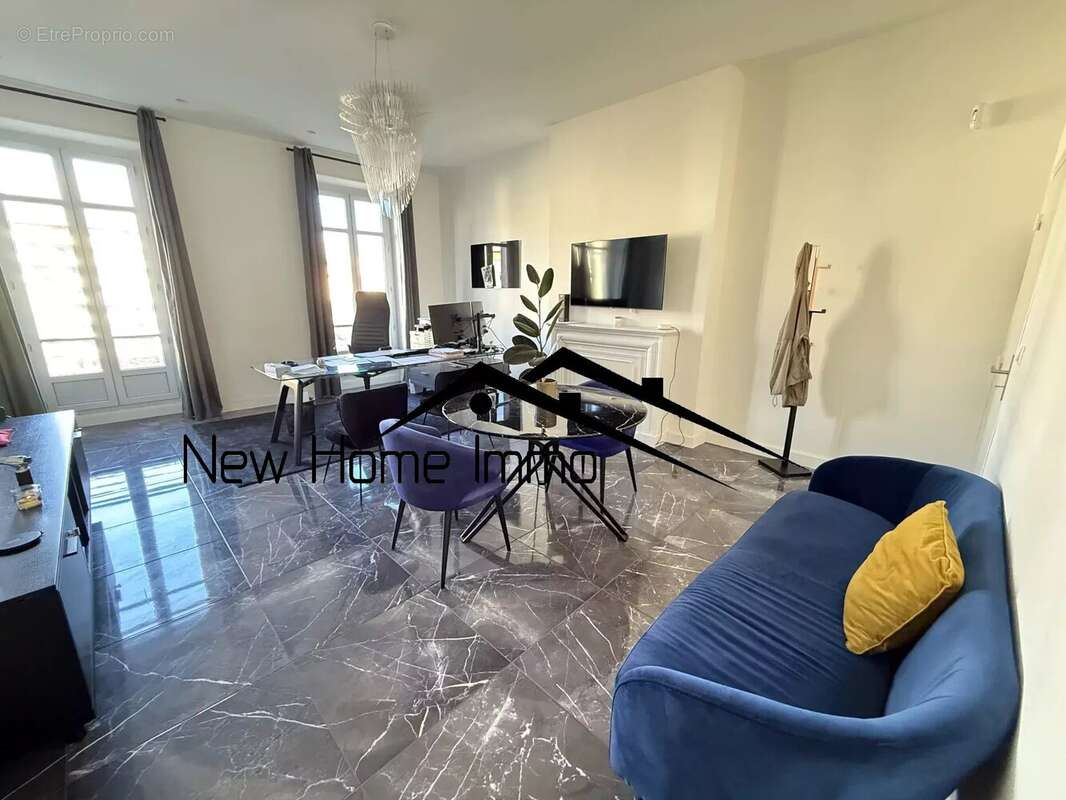 Appartement à MARSEILLE-8E