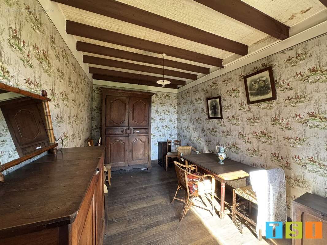 Maison à ESTADENS