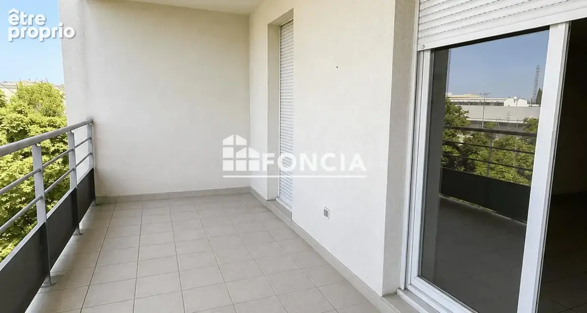 Appartement à NIMES