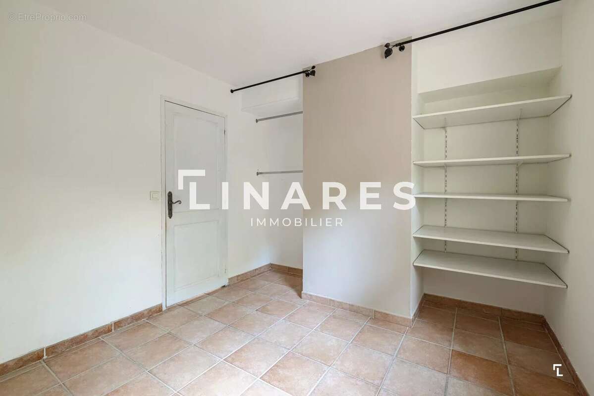 Appartement à MARSEILLE-11E