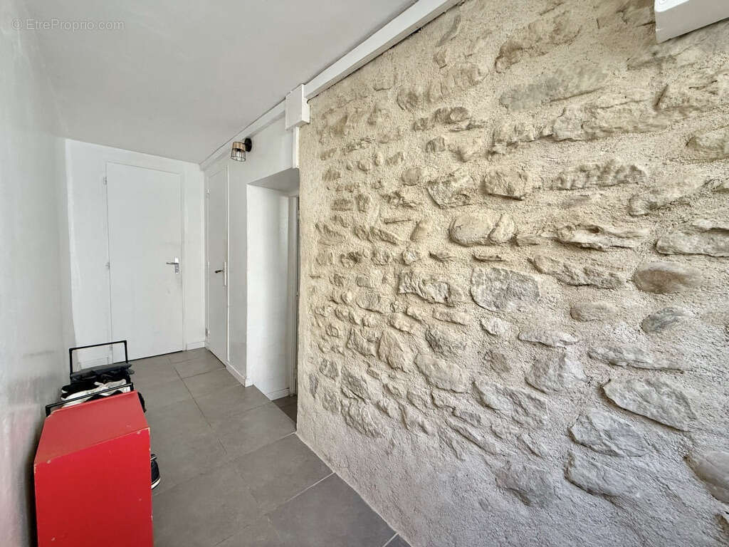 Appartement à MOURS-SAINT-EUSEBE