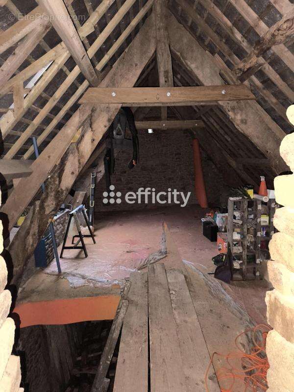 Maison à SAINT-PIERRE-DE-PLESGUEN