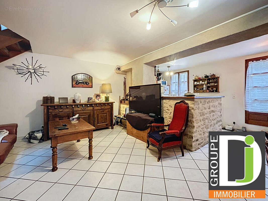 Maison à BEAUMONT-LES-VALENCE