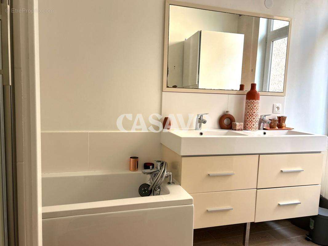 Appartement à LA MADELEINE