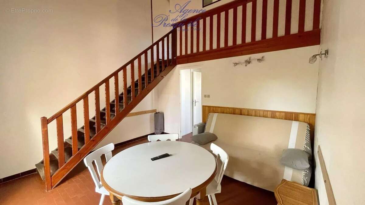 Appartement à HYERES