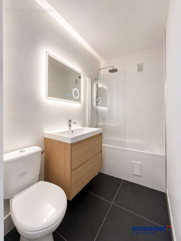 Appartement 42 m² à Lille  - photo 5