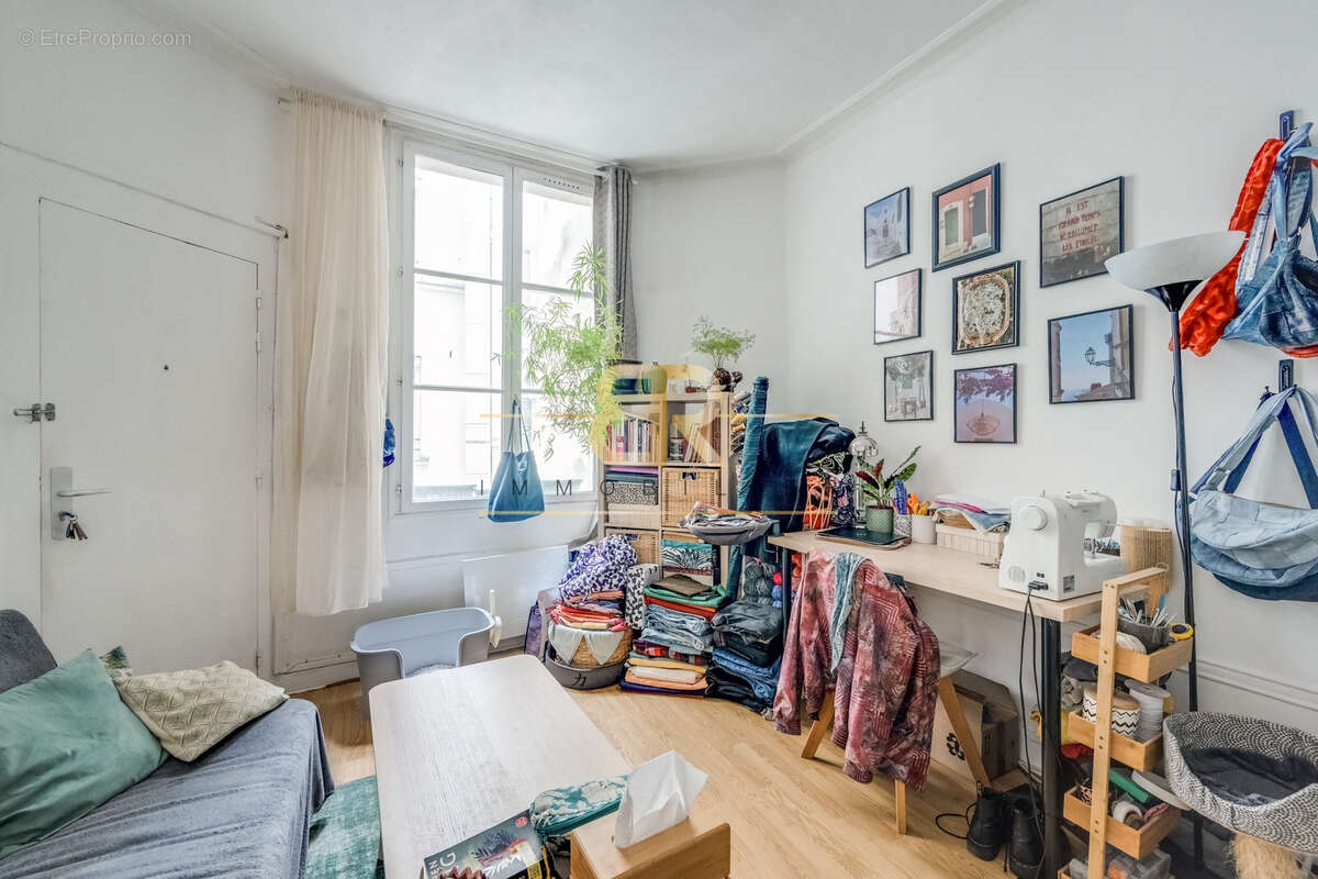 Appartement à PARIS-2E