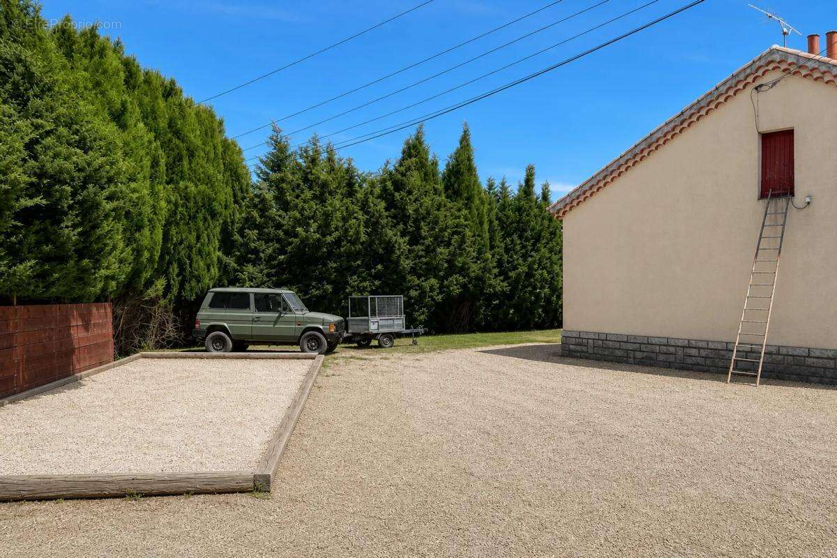 Maison de plain-pied à Alès + terrain  – Secteur Saint-Raby - photo 5