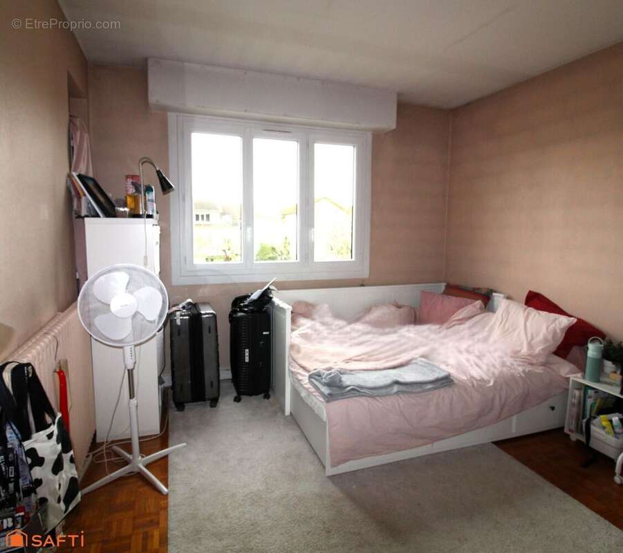 Photo 8 - Appartement à BOURG-LA-REINE