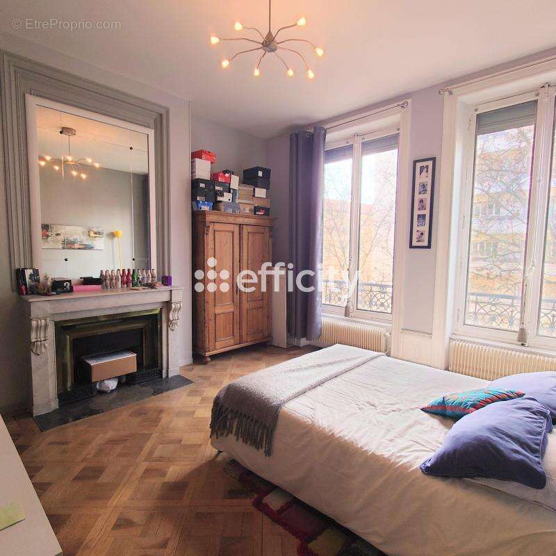 Appartement à LYON-3E