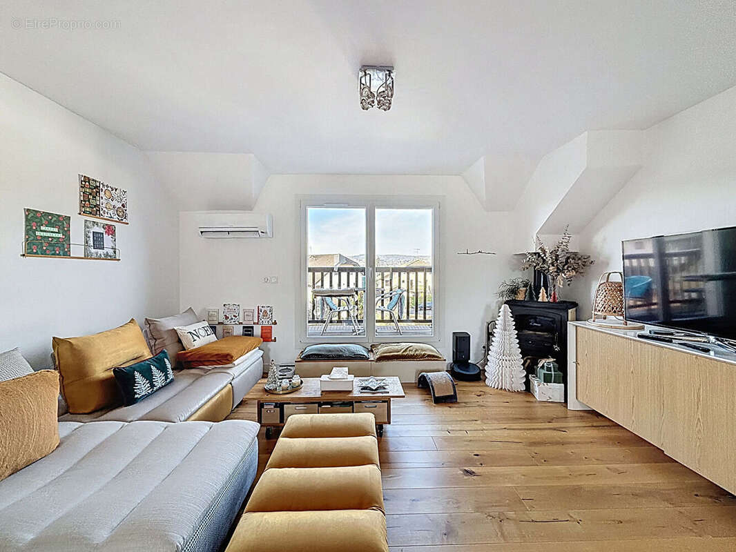 Appartement à MEYTHET