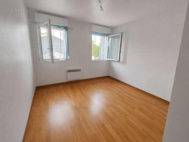 Lamorlaye - studio dans residence de standing - photo 8