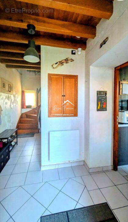 Entrée - Maison à MANTHELAN