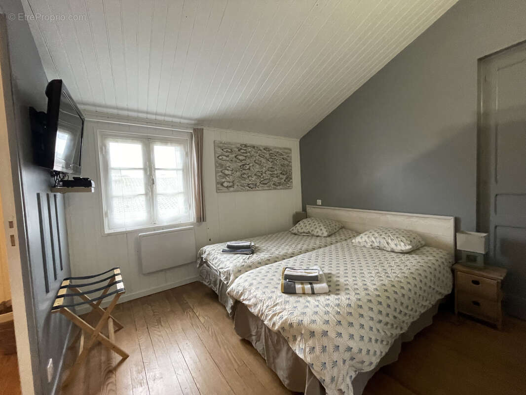 Maison à LE GRAND-VILLAGE-PLAGE