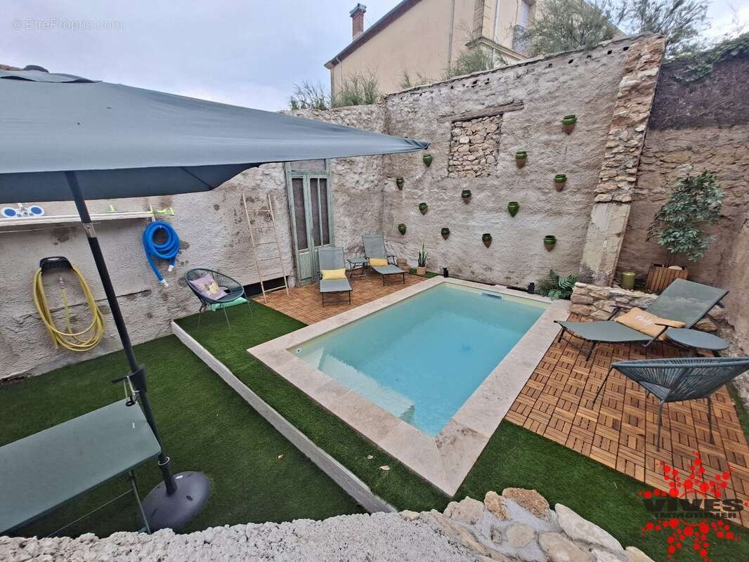 Maison bourgeoise meublée 145 m²  Piscine  3 suites  Garage 100 m² - photo 14