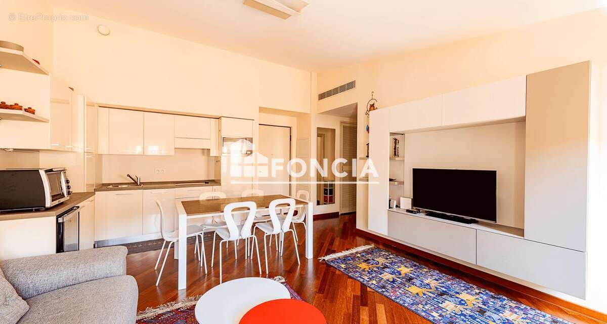 Appartement à MENTON