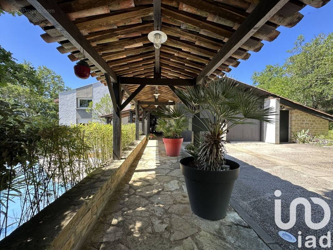 Photo 1 - Maison à MERCUES