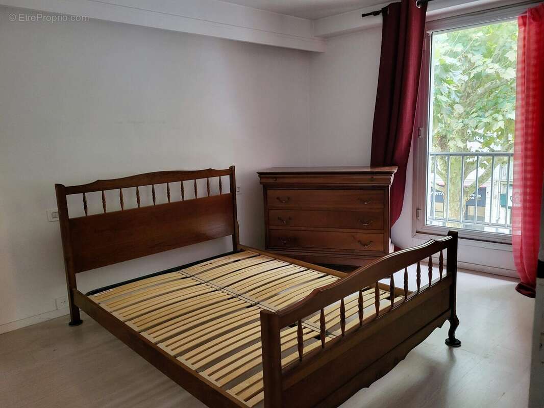 Appartement à SAINTES