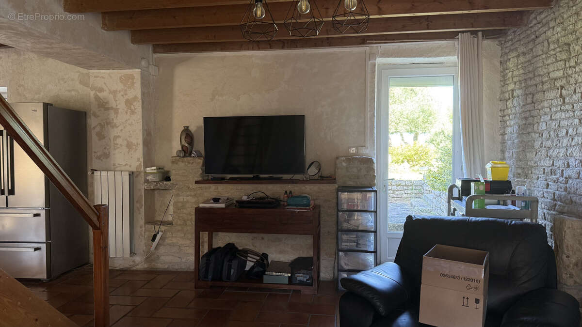 Maison à VILLEFAGNAN