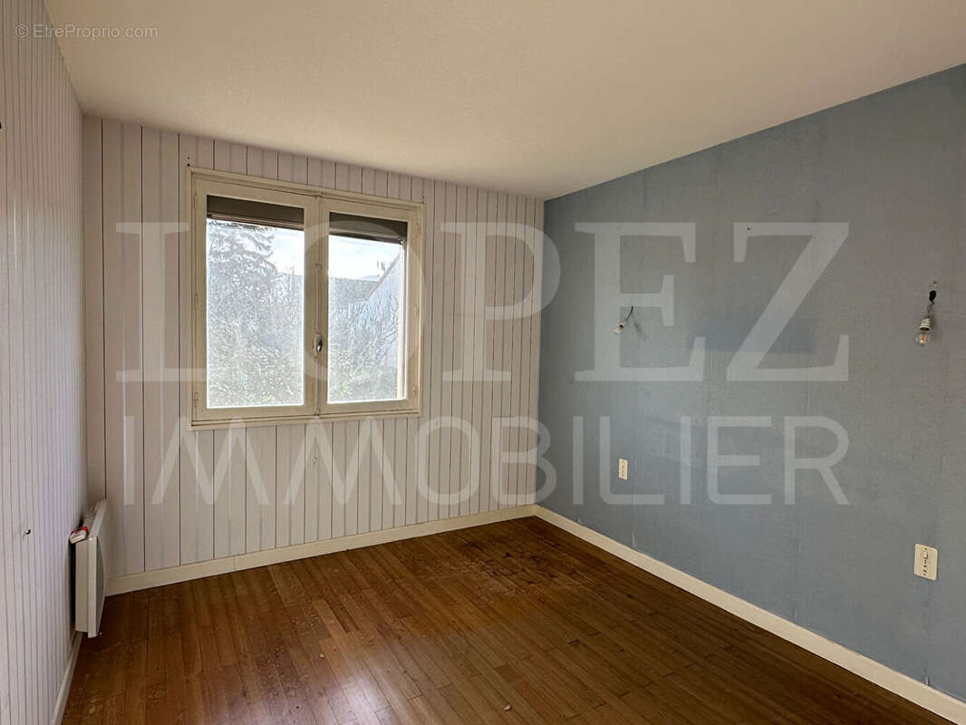 Maison à PAYRIN-AUGMONTEL