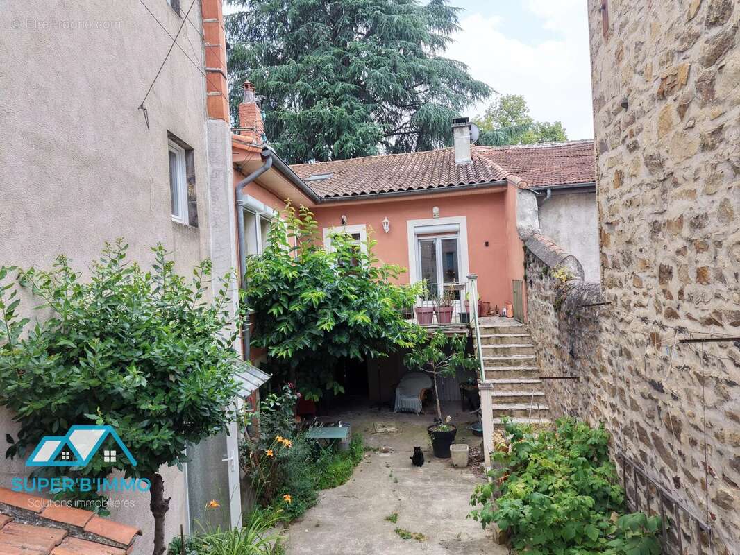 Maison à BRIOUDE
