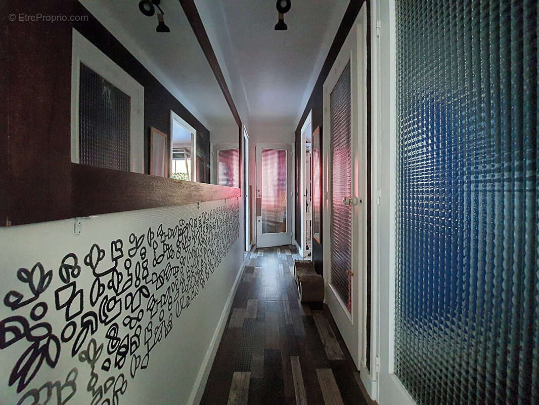 Maison à LA TOUR-DU-PIN