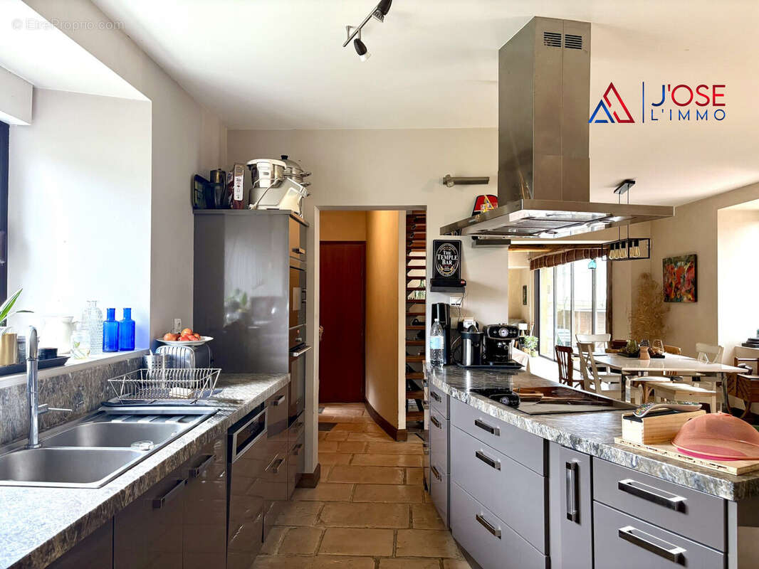 Maison à MARTRES-DE-RIVIERE