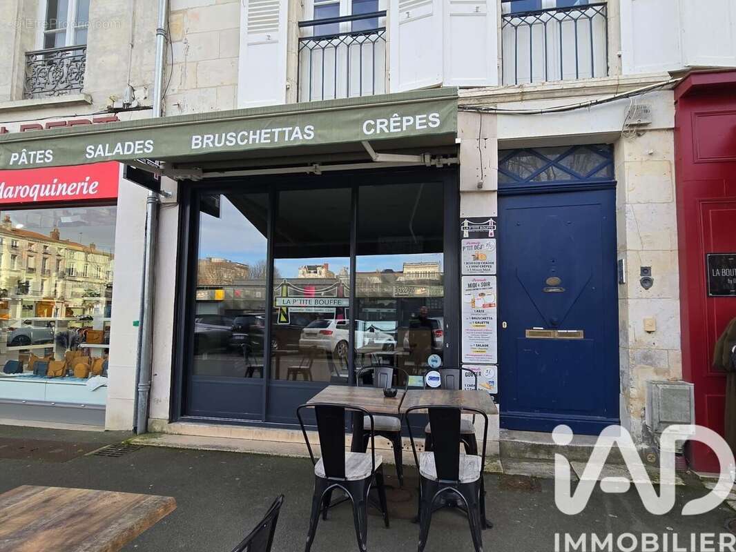 Photo 6 - Commerce à ROCHEFORT