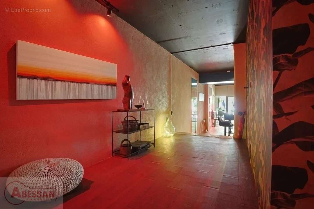 Commerce 45 m² à La Grande-Motte  - photo 12