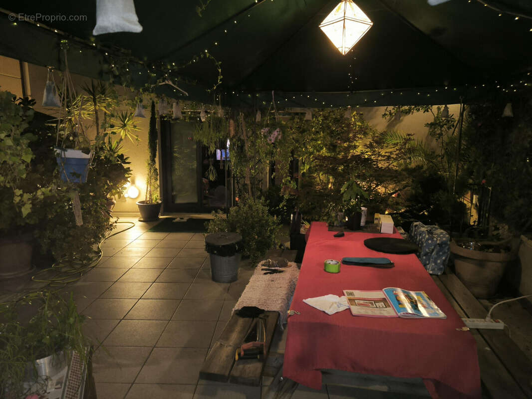 Appartement à PARIS-19E