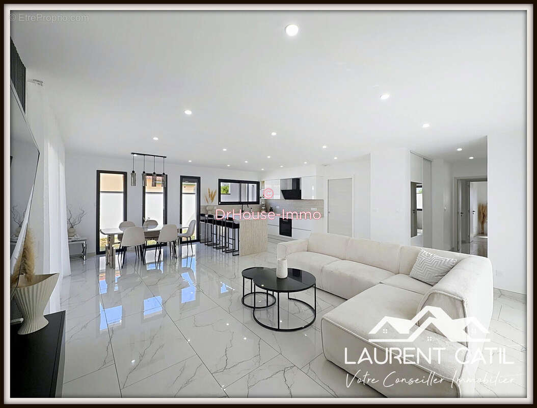 Maison à ROMANS-SUR-ISERE