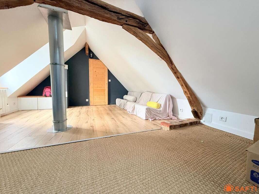 Maison 129 m² à Couesmes  - photo 8