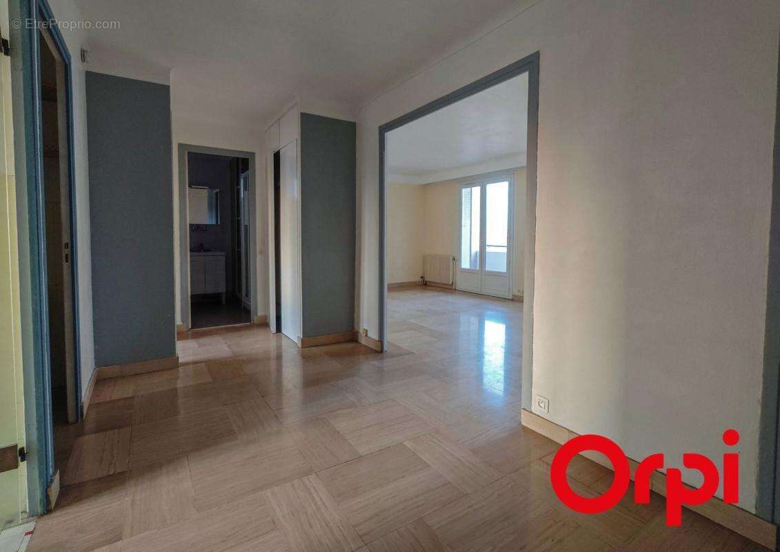 Appartement à VILLEURBANNE