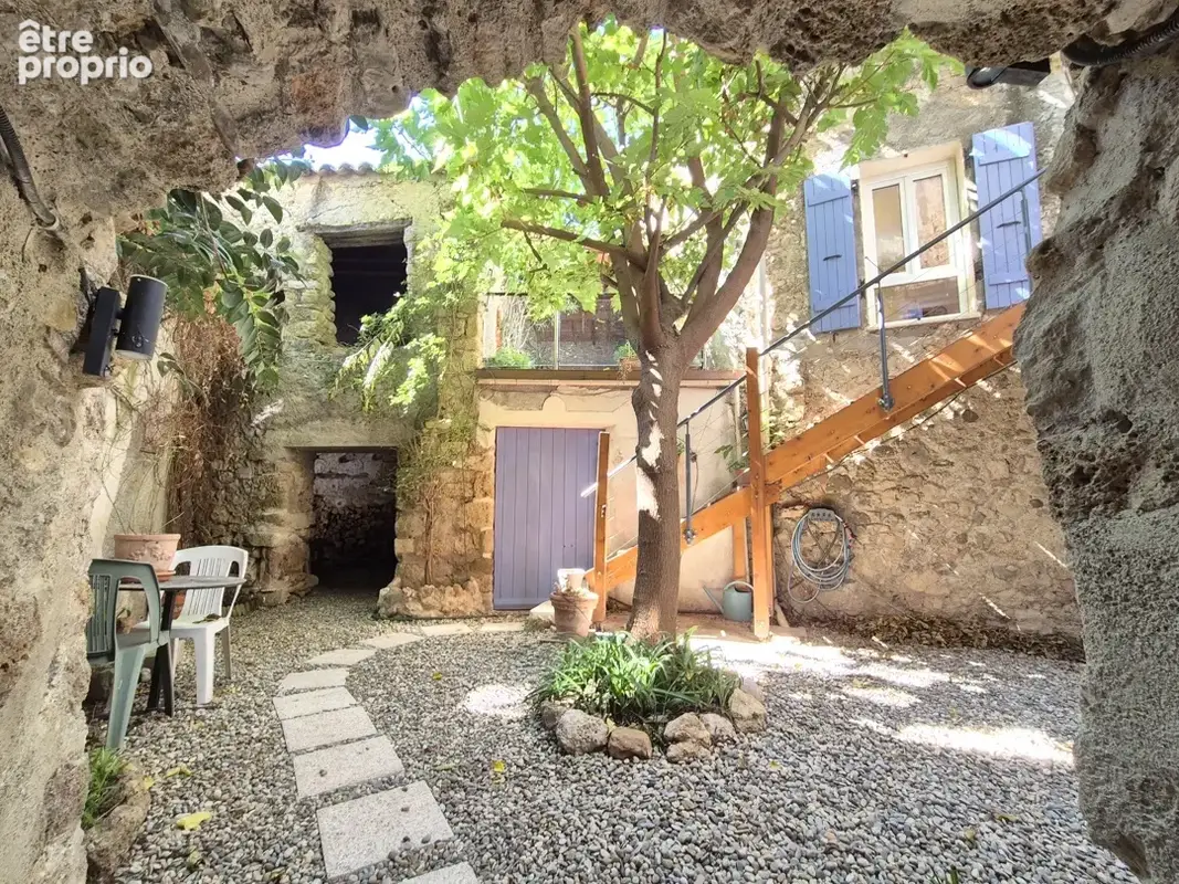 Une maison d’exception, chargée d’histoire et de caractère. - photo 1