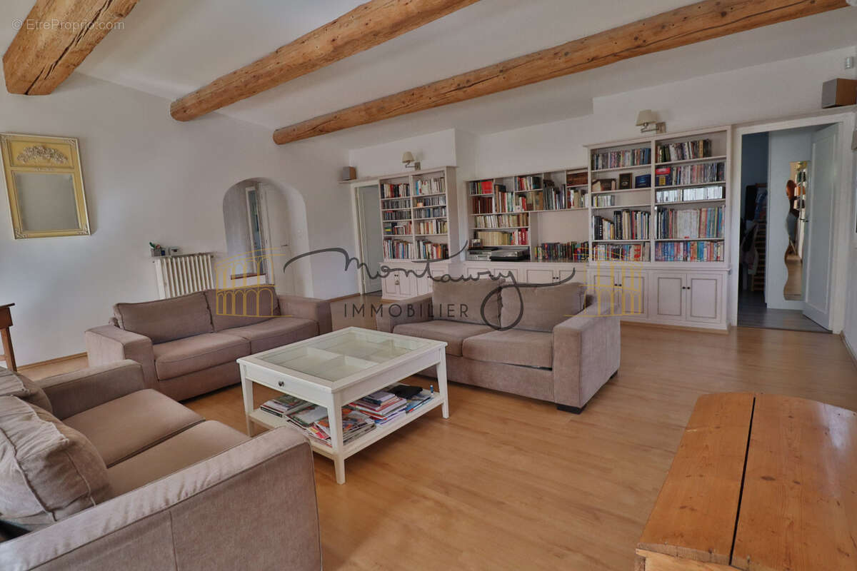 Maison à NIMES