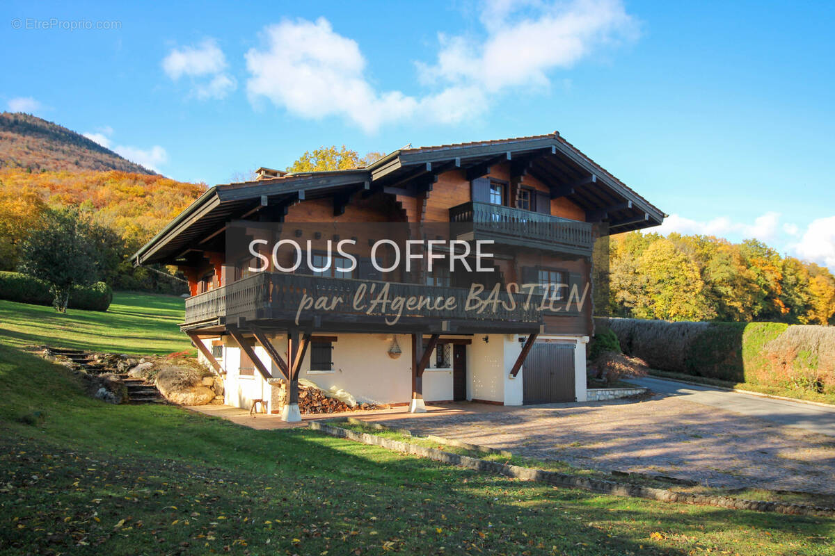 Maison à DIVONNE-LES-BAINS